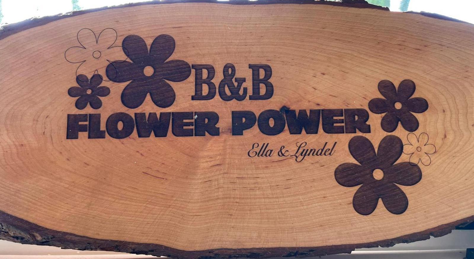 Flower Power Anna Paulowna ภายนอก รูปภาพ